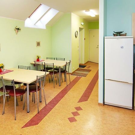Guesthouse Laurits Kuressaare Ngoại thất bức ảnh