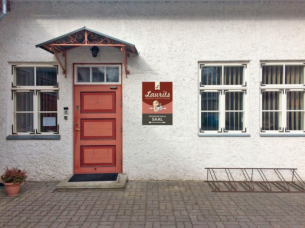 Guesthouse Laurits Kuressaare Ngoại thất bức ảnh
